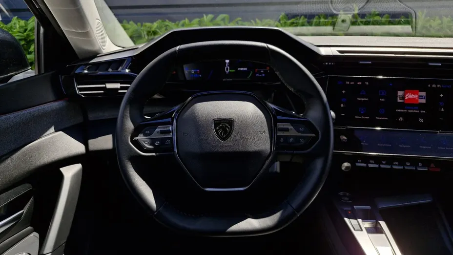 PEUGEOT 308 -