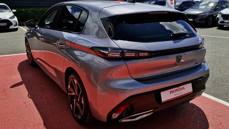 PEUGEOT 308 -
