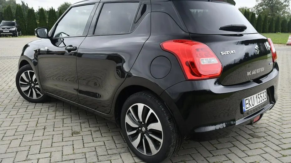 SUZUKI Swift -