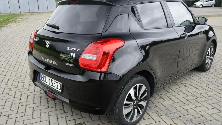SUZUKI Swift -