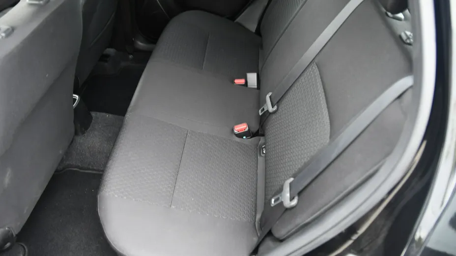 SUZUKI Swift -