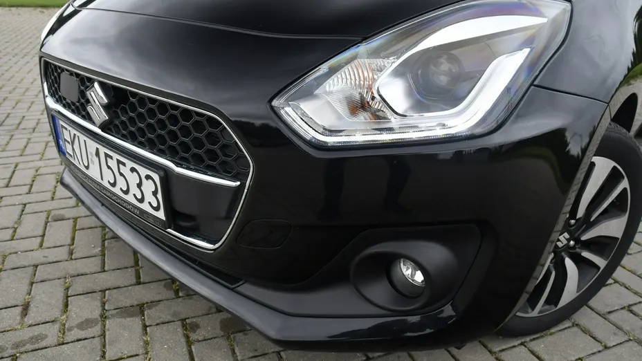 SUZUKI Swift -