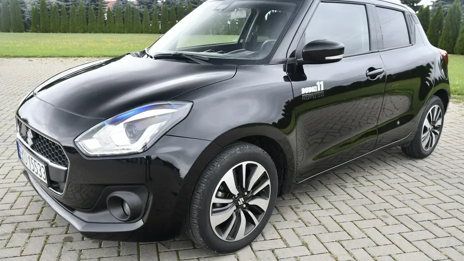 SUZUKI Swift -