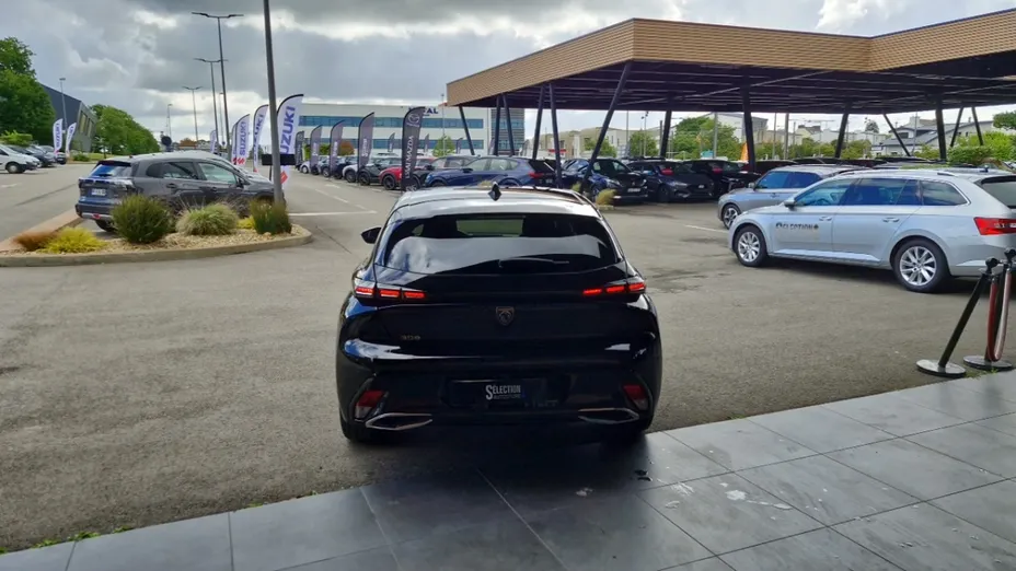 PEUGEOT 308 -