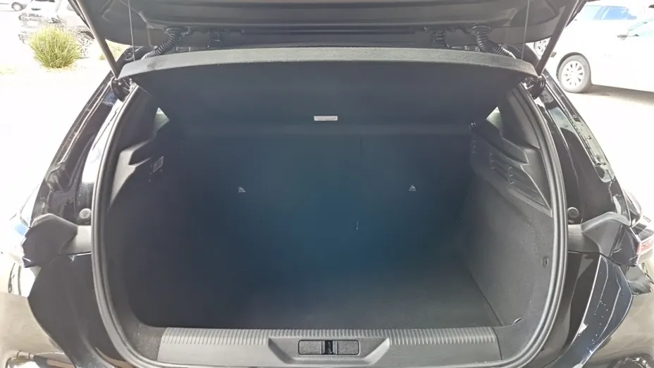 PEUGEOT 308 -