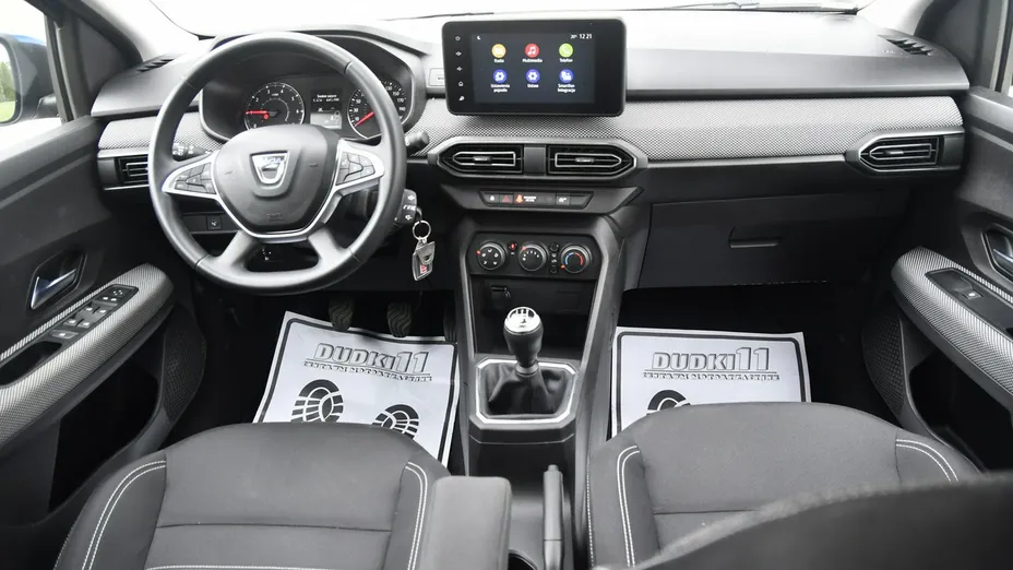 DACIA Sandero -