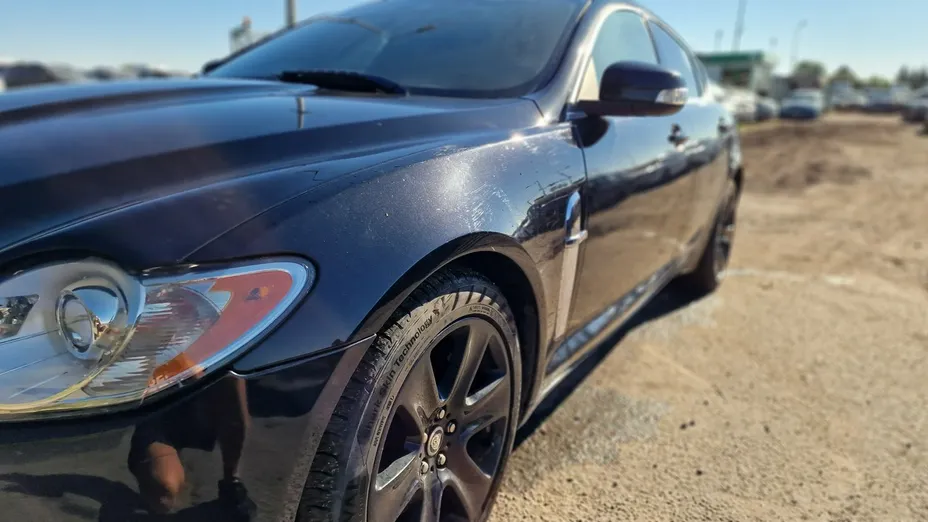 JAGUAR XF -