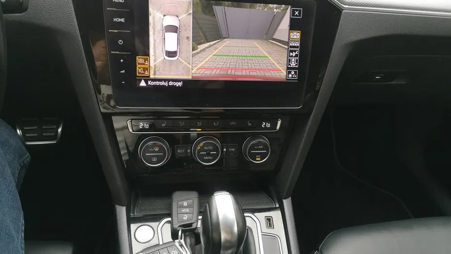 VOLKSWAGEN Arteon -