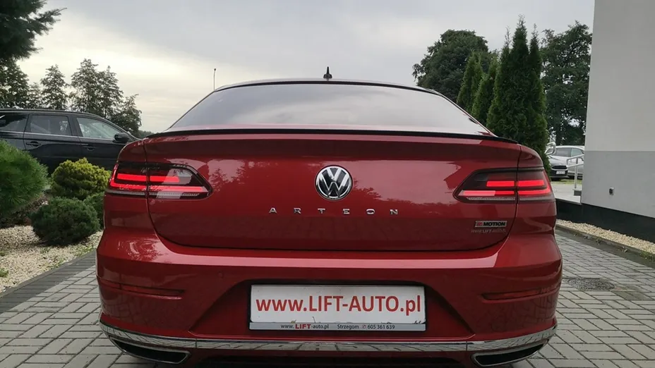 VOLKSWAGEN Arteon -