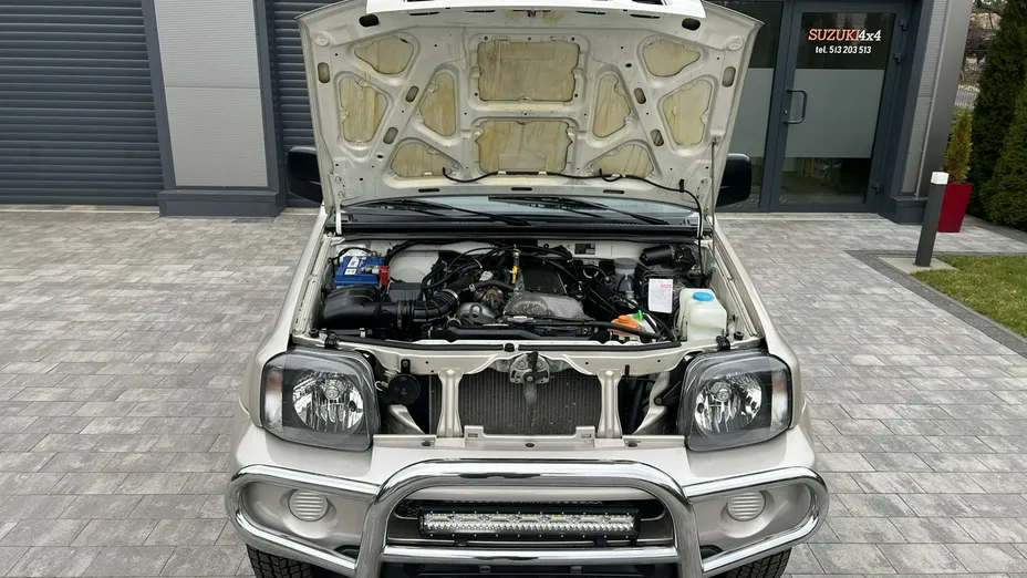 SUZUKI Jimny -