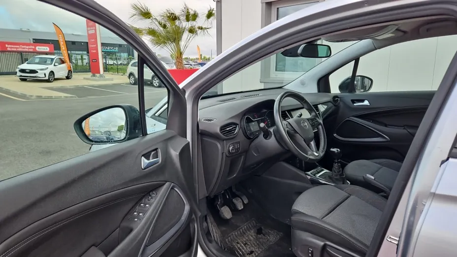 OPEL Crossland -