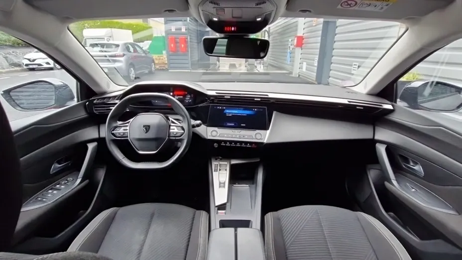 PEUGEOT 308 -