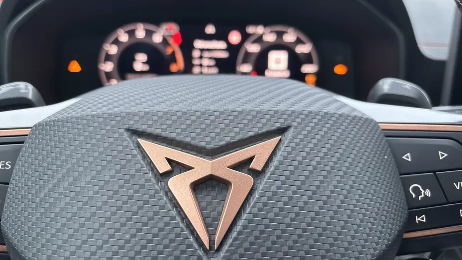 CUPRA Leon Leon 1.5 eTSI mHEV DSG Nowy