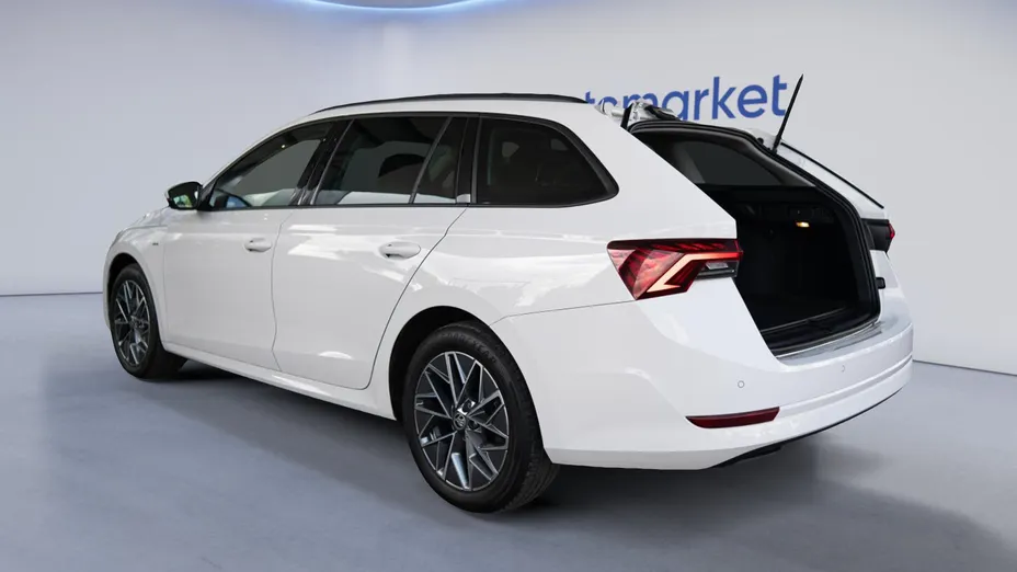 SKODA Octavia Octavia 2.0 TDI Ambition DSG