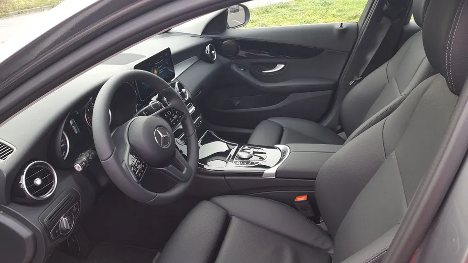 MERCEDES-BENZ C Klasa C 220 CDI BlueEff. 4-Matic Avantgarde
