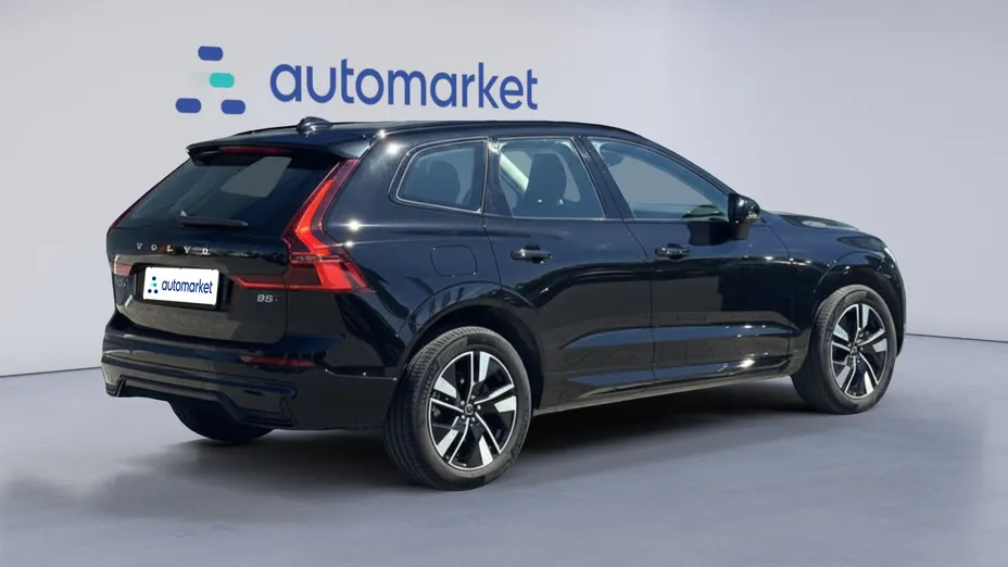 VOLVO XC60 XC60 B5 B AWD Plus Dark aut