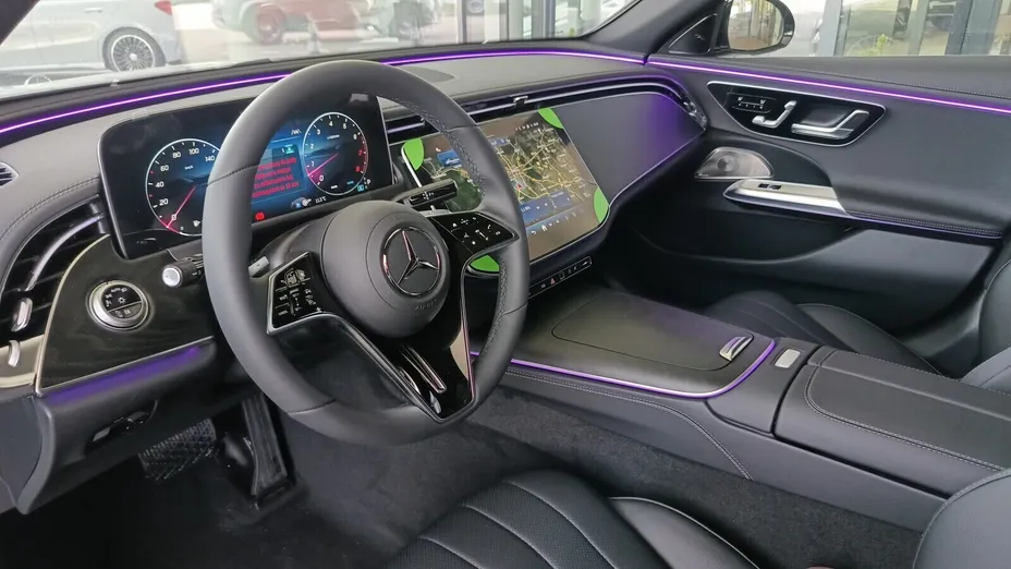MERCEDES-BENZ E Klasa E 200 mHEV 4-Matic Exclusive 9G-Tronic