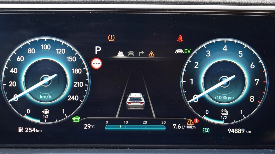HYUNDAI Tucson Tucson 1.6 T-GDi HEV Platinum 2WD