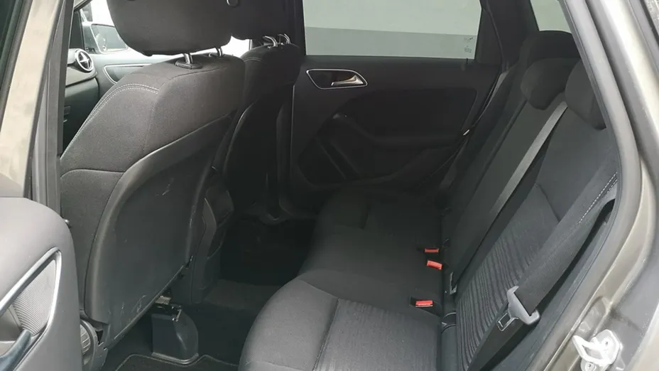 MERCEDES-BENZ B Klasa -