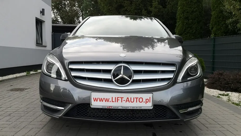MERCEDES-BENZ B Klasa -