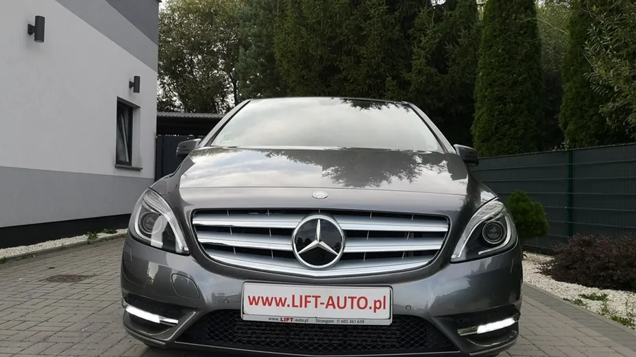 MERCEDES-BENZ B Klasa -