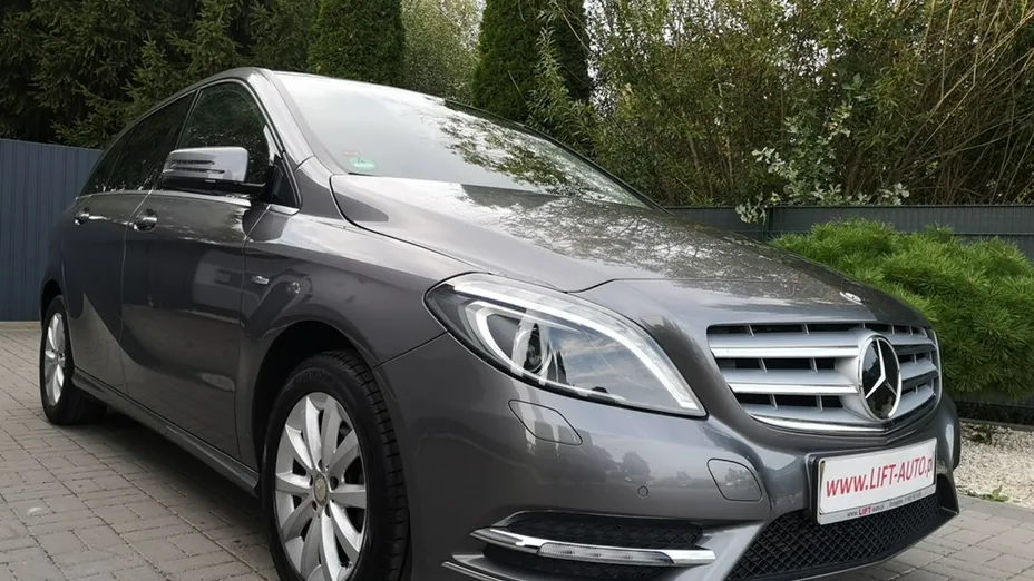 MERCEDES-BENZ B Klasa -