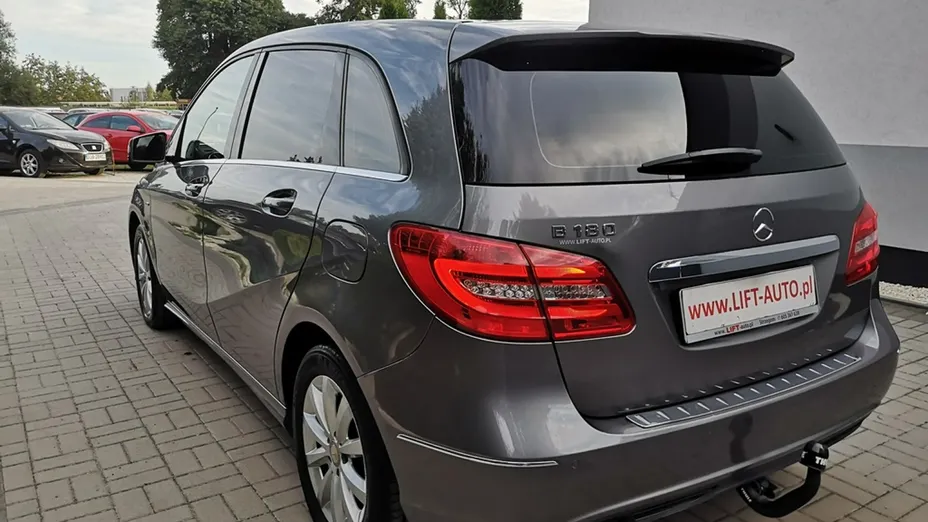 MERCEDES-BENZ B Klasa -