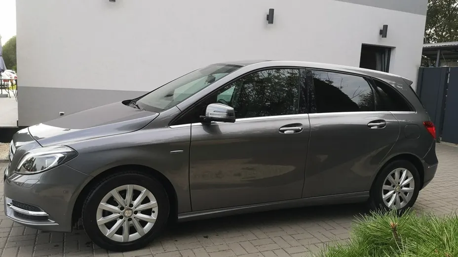 MERCEDES-BENZ B Klasa -