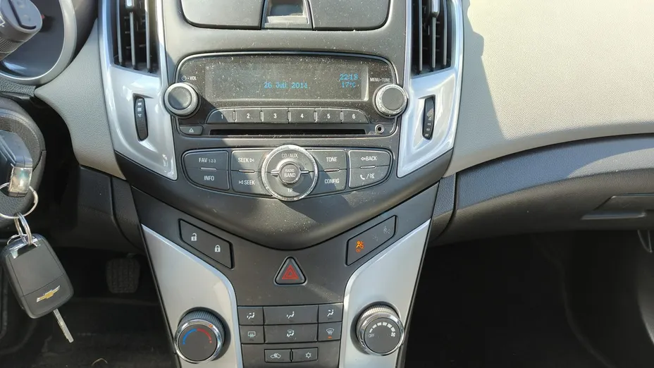 CHEVROLET Cruze -
