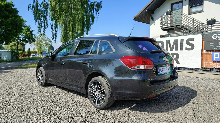 CHEVROLET Cruze -