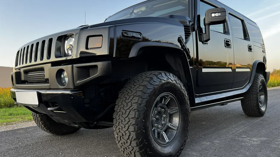 HUMMER H2 -