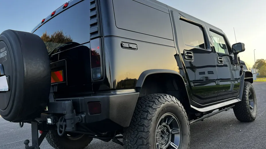 HUMMER H2 -