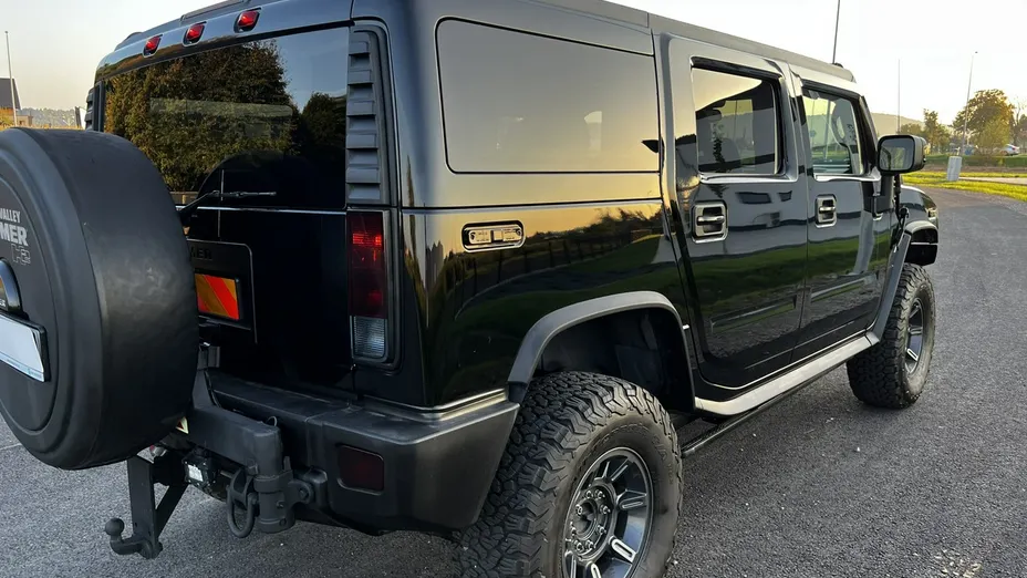 HUMMER H2 -