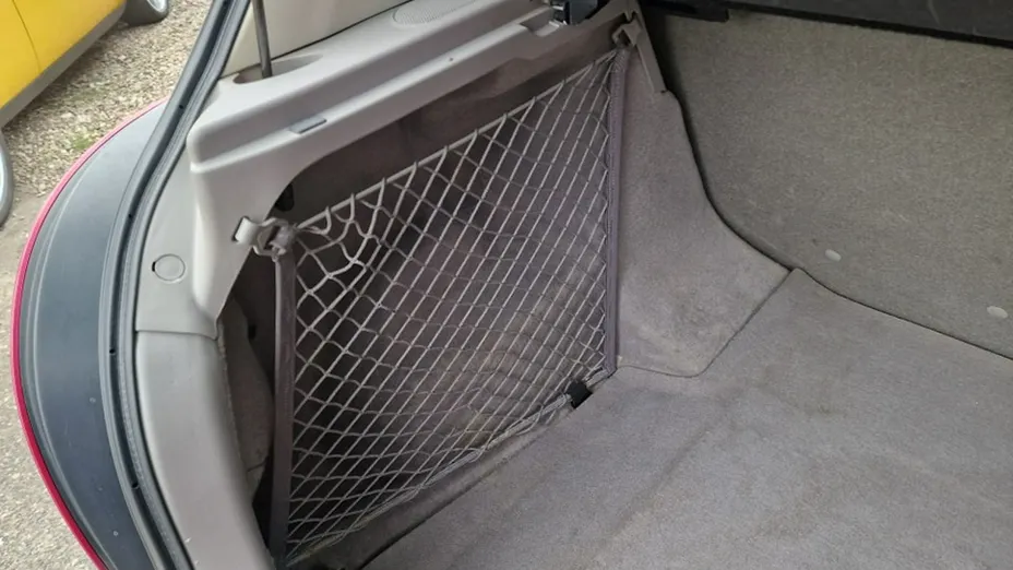 NISSAN Almera -