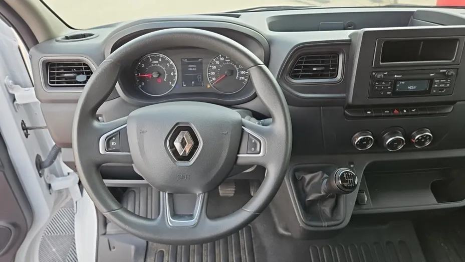 RENAULT Master -