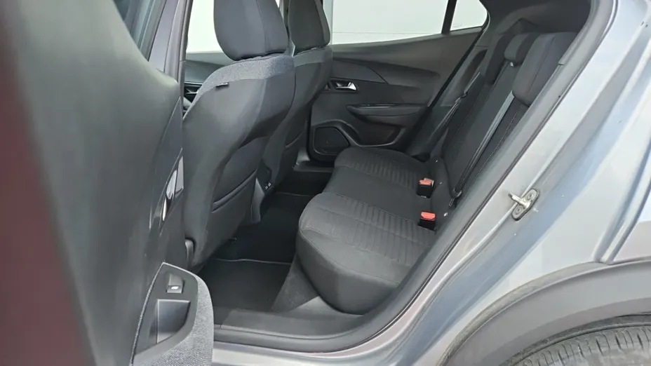 PEUGEOT 2008 -