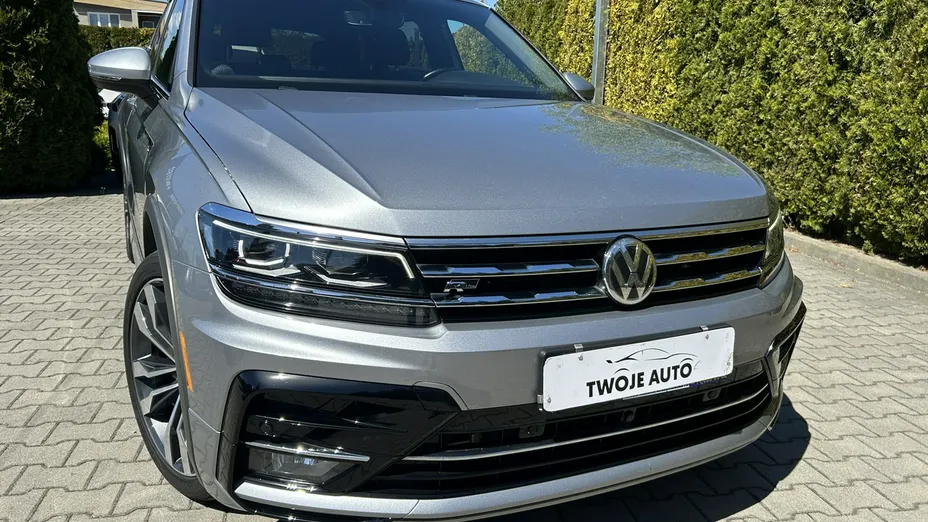 VOLKSWAGEN Tiguan Allspace -