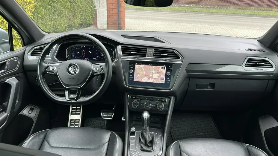 VOLKSWAGEN Tiguan Allspace -