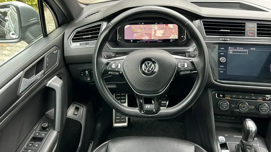 VOLKSWAGEN Tiguan Allspace -