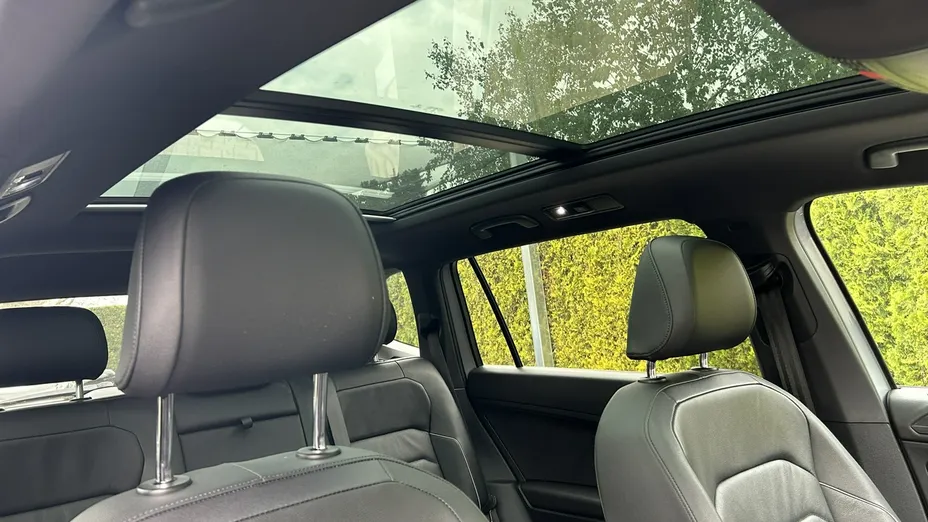 VOLKSWAGEN Tiguan Allspace -
