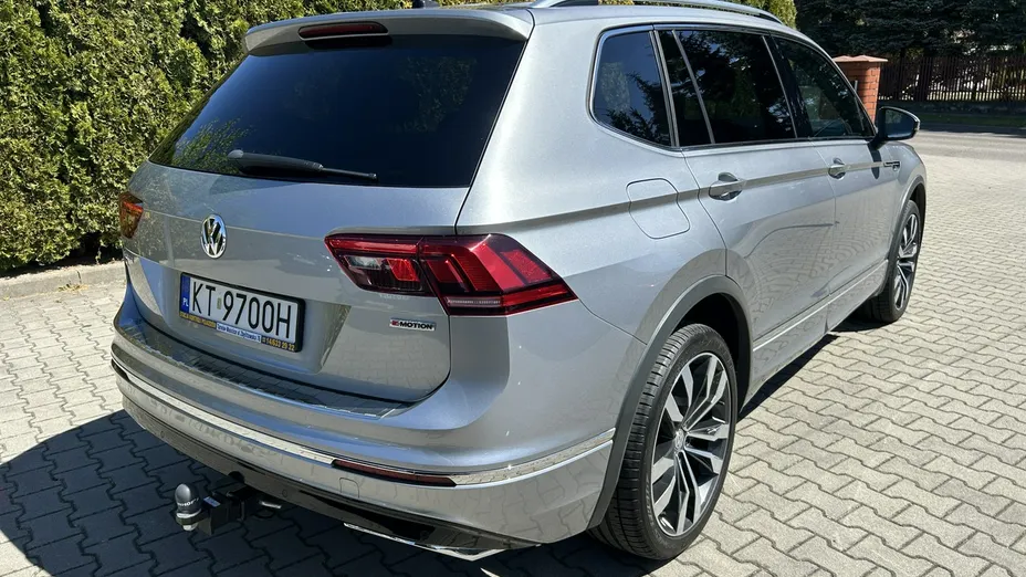 VOLKSWAGEN Tiguan Allspace -