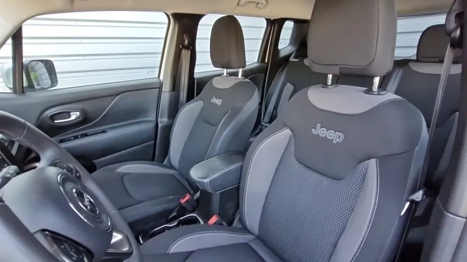 JEEP Renegade -