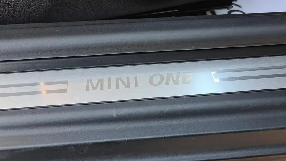 MINI One -