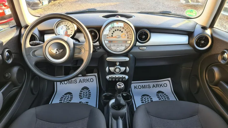 MINI One -
