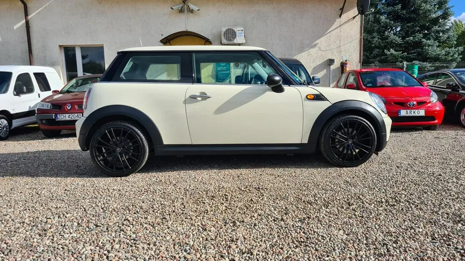 MINI One -
