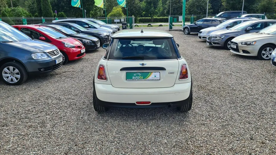 MINI One -