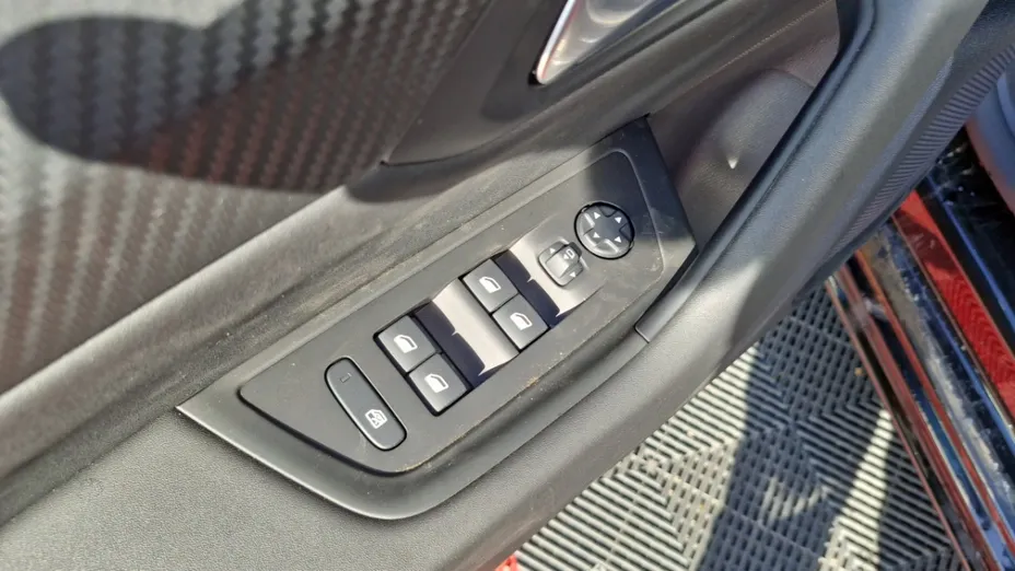PEUGEOT 508 -
