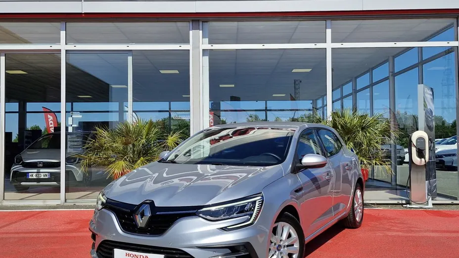 RENAULT Megane -