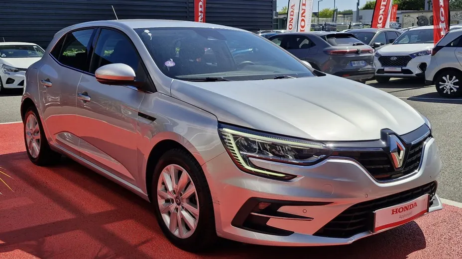 RENAULT Megane -