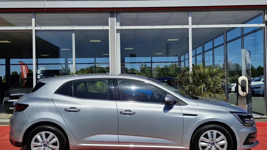 RENAULT Megane -